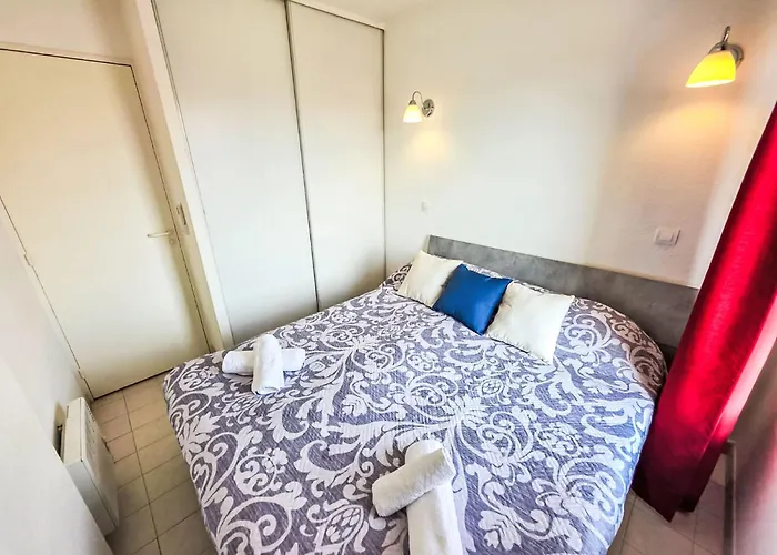 Appartement Les Pins Bleus-3 By Interhome *
